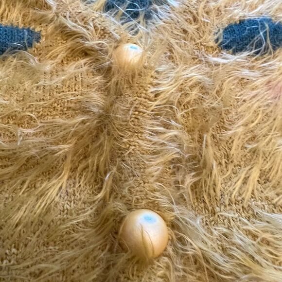 Beautiful Retro Girls Chartreuse cherry sweater. 🍒 size 5. - Picture 3 of 7